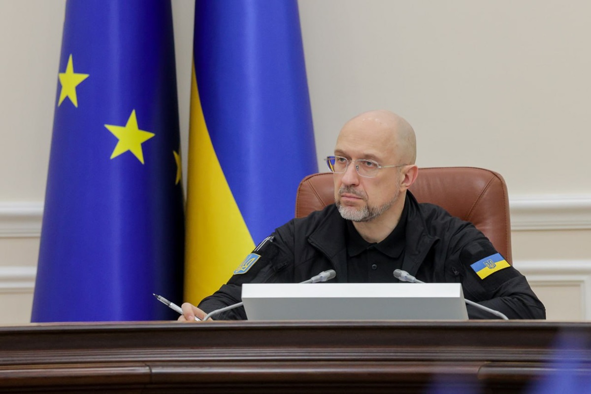 Новини України - На рахунках бригад залишається до 20 млрд на потреби фронту - Шмигаль