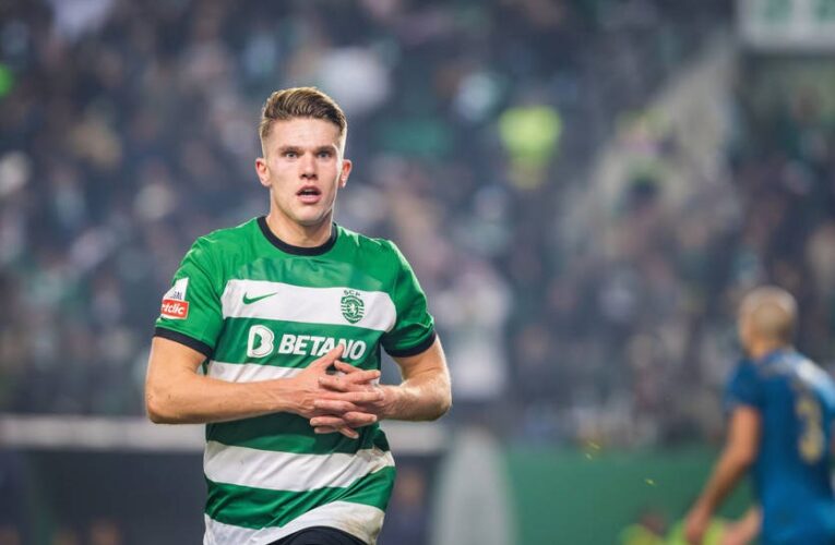 Неочікуваний клуб вступив у боротьбу за Віктора Дьокереша