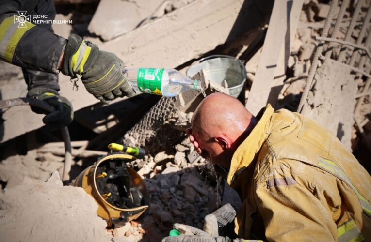 Нічний удар по Чернігову: загинуло двоє людей