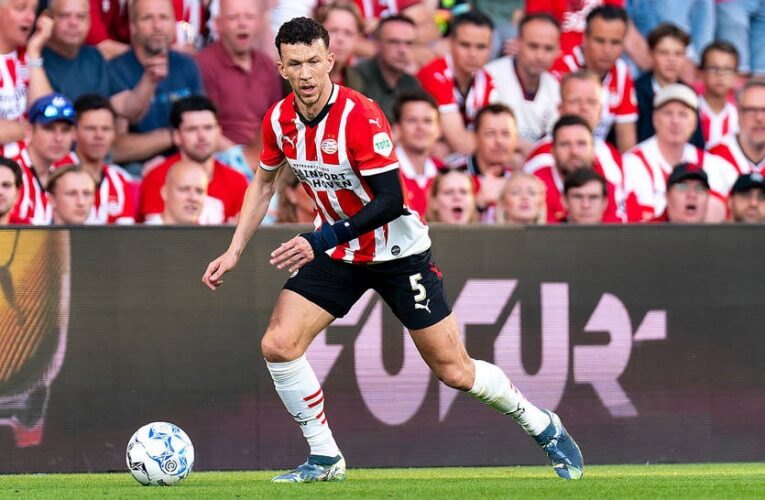 Нідерландський ПСВ продовжив контракт з досвідченим хорватом