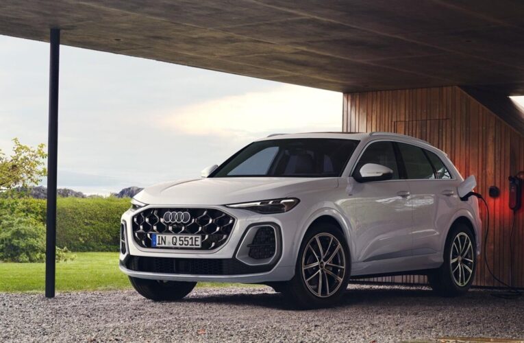 Новий Audi Q5 отримав плагін-гібридні версії