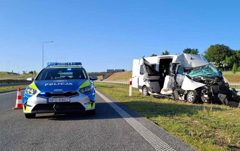 Новини світу - Під Варшавою сталося ДТП за участю українців: є потерпілі