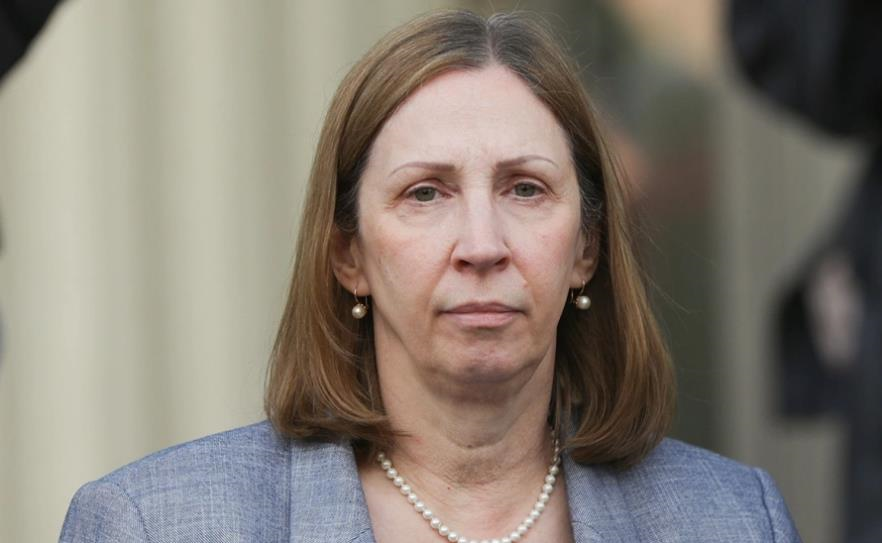 Новини світу - Посол США в Росії Лінн Трейсі йде з посади