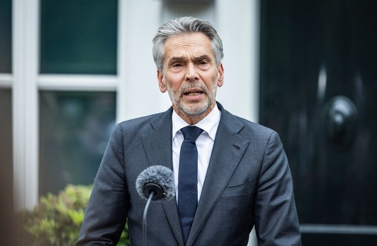 Прем’єр Нідерландів оголосив про відставку