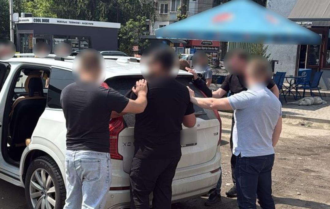 Новини України - Пропонував хабар за СЗЧ: у Львові затримали родича військового