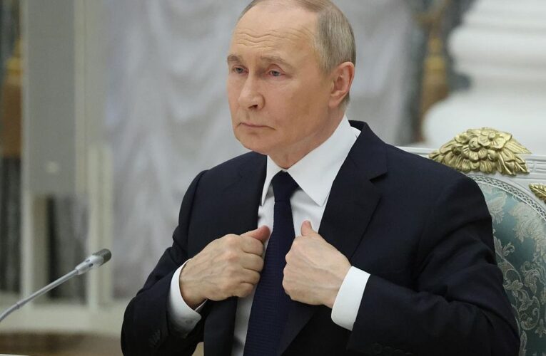 Путін понад добу уникає згадок про удари по авіабазах РФ – ЗМІ