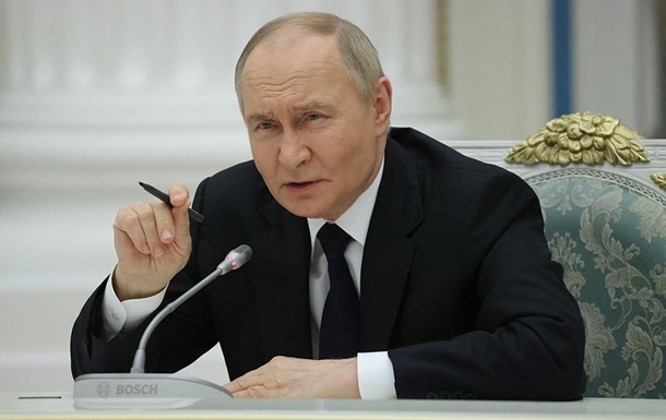 Новини світу - Путін заявив, що готовий до зустрічі з Зеленським, але є "але"