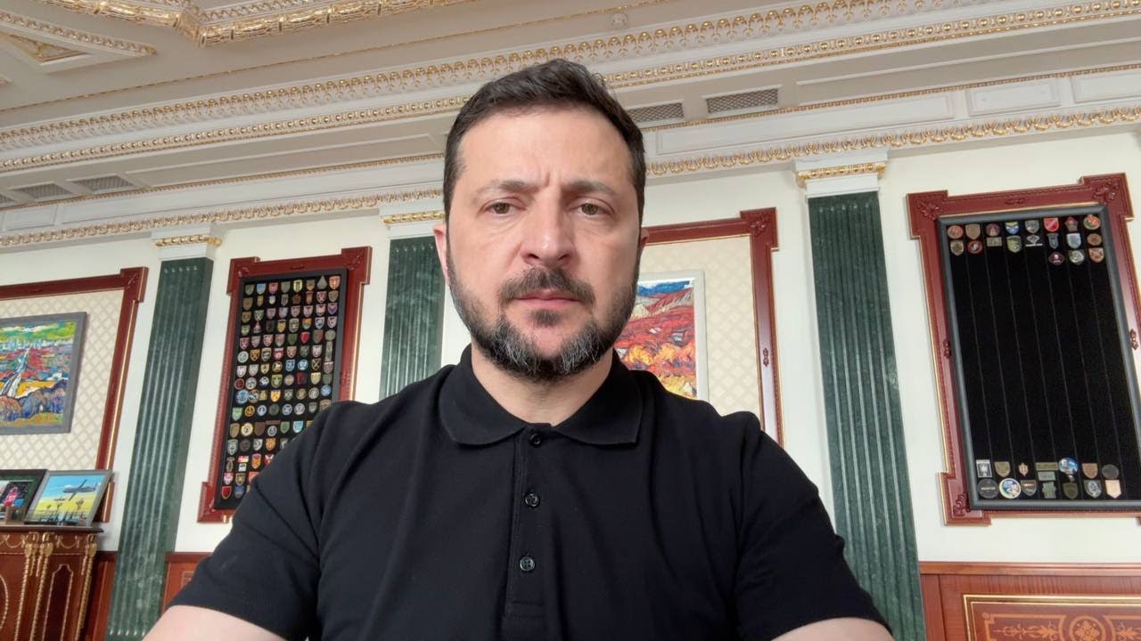 Підписав указ про відзначення званням Герой України Максима Устименка