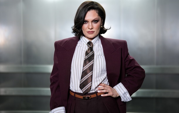 Новини культури - Рак грудей. Jessie J показалася після операції