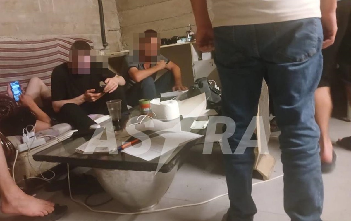 Новини України - РФ тижнями тримає у підвалі депортованих українців - ЗМІ