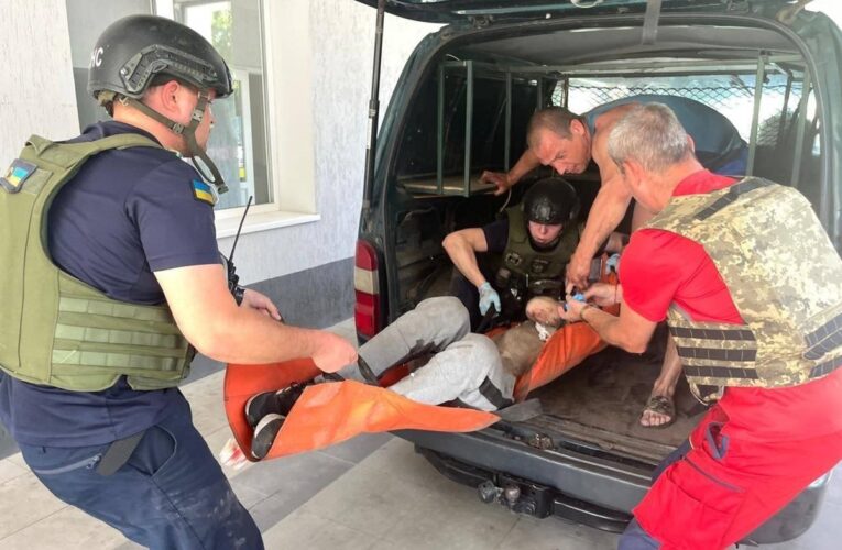 Росіяни атакували Дніпропетровщину: двоє поранених