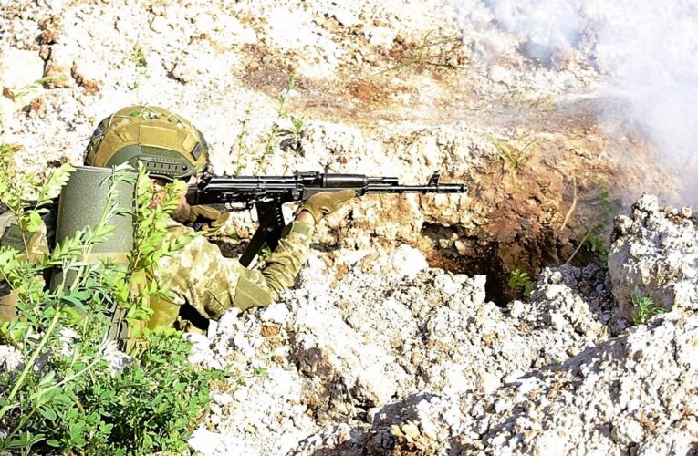 Росіяни зупинені на Сумщині – Зеленський