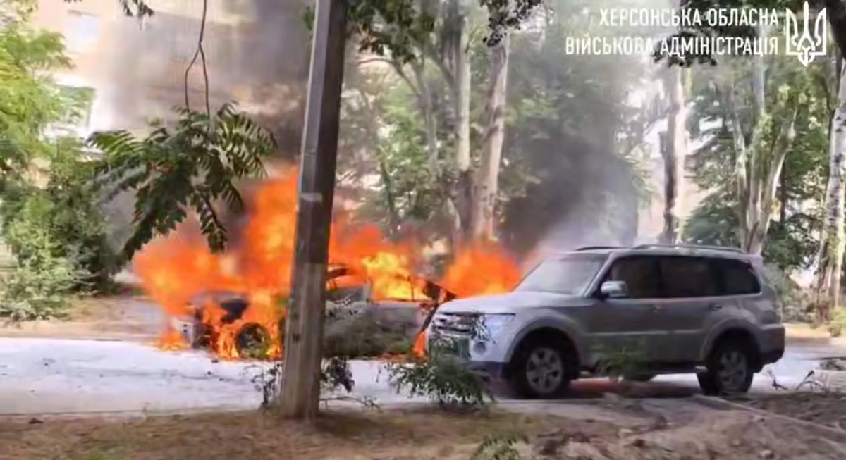 Новини України - Російський дрон атакував центр Херсона