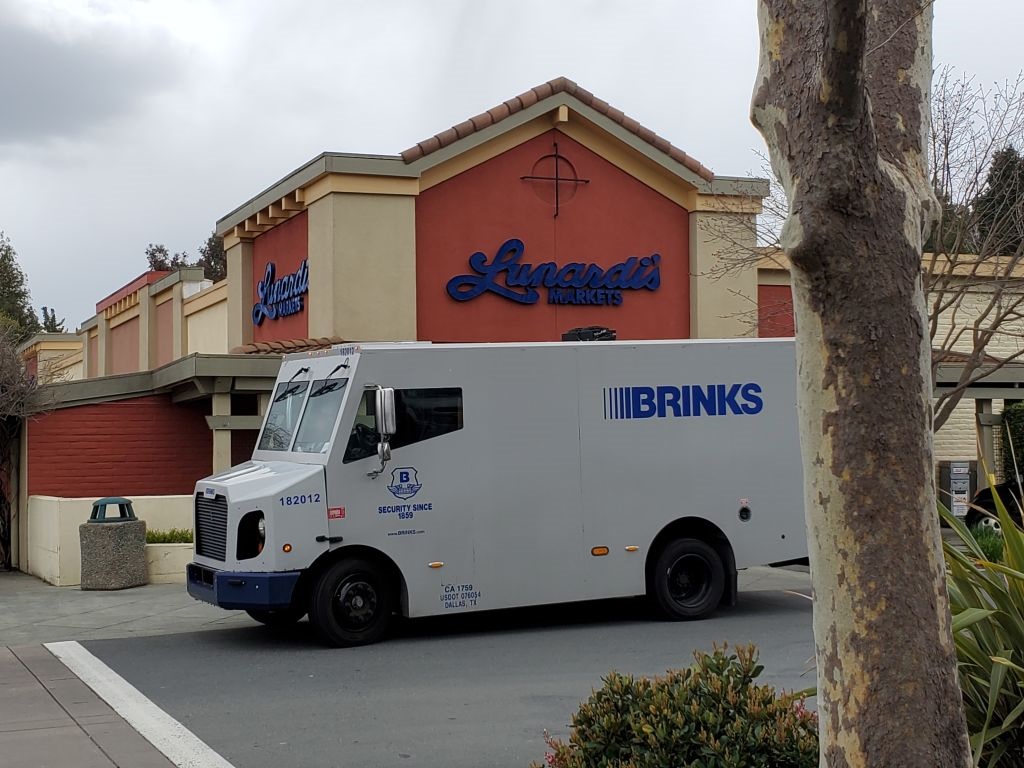 Новини світу - Розкрита справа про найбільше пограбування ювелірних виробів в історії США