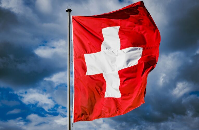 Швейцарія підтримала 17 пакет санкцій ЄС проти РФ