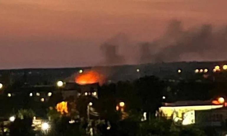 Новини світу - Соцмережі: В РФ на моторному заводі вибухнула фура