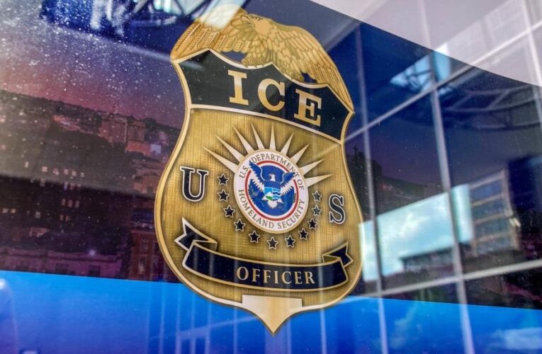 США планують видворити 24 українців – посольство