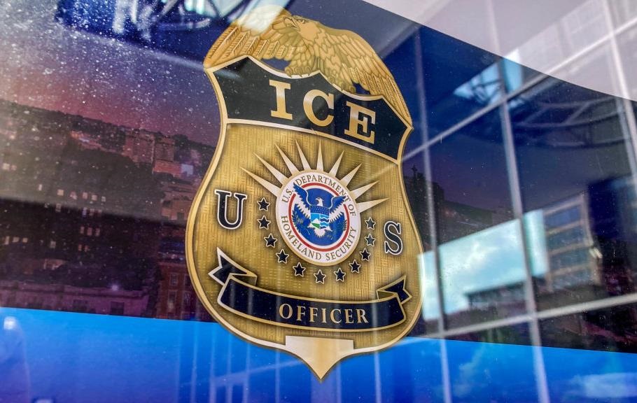 Новини України - США планують видворити 24 українців - посольство