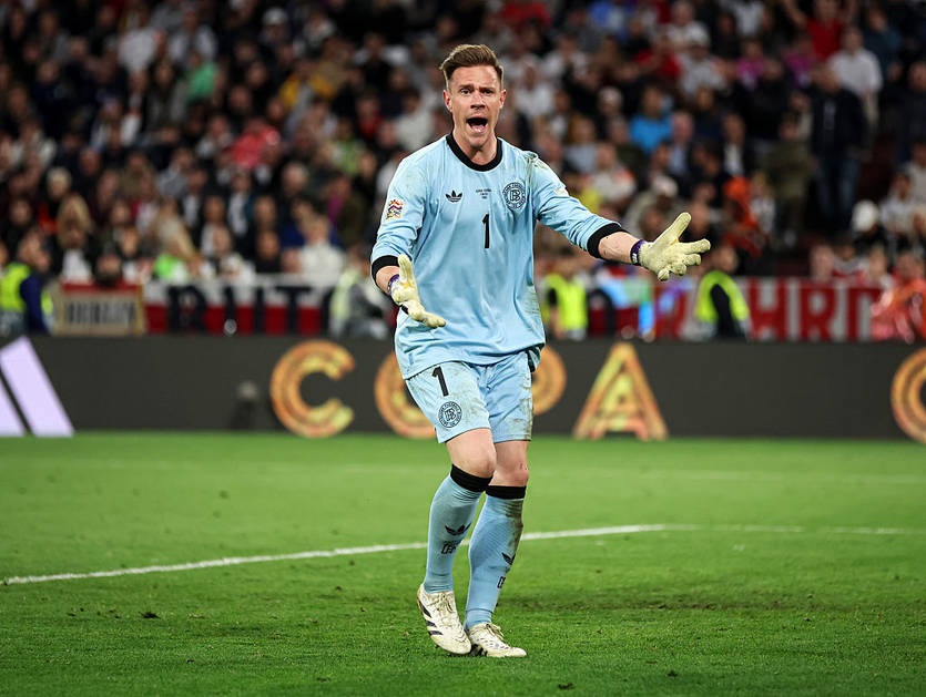 Новини спорту - Тер Штеген вирішив не залишати Барселону