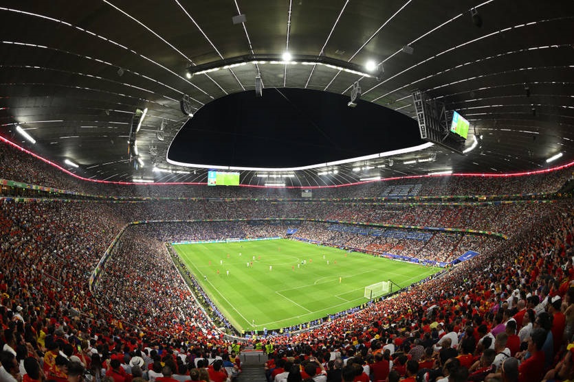 Новини спорту - Тіктокери безкоштовно подивилися фінал ЛЧ наживо, вийшовши з туалету