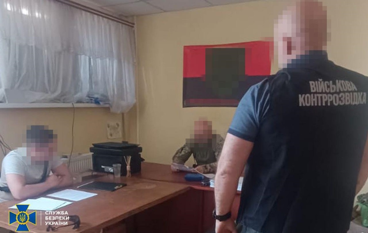 Новини України - Тиловики ЗСУ отримали 35 млн грн "бойових" - СБУ