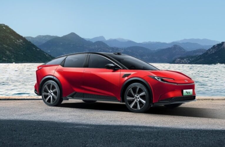 Toyota випустила електричний купе-кросовер bZ5 в Китаї