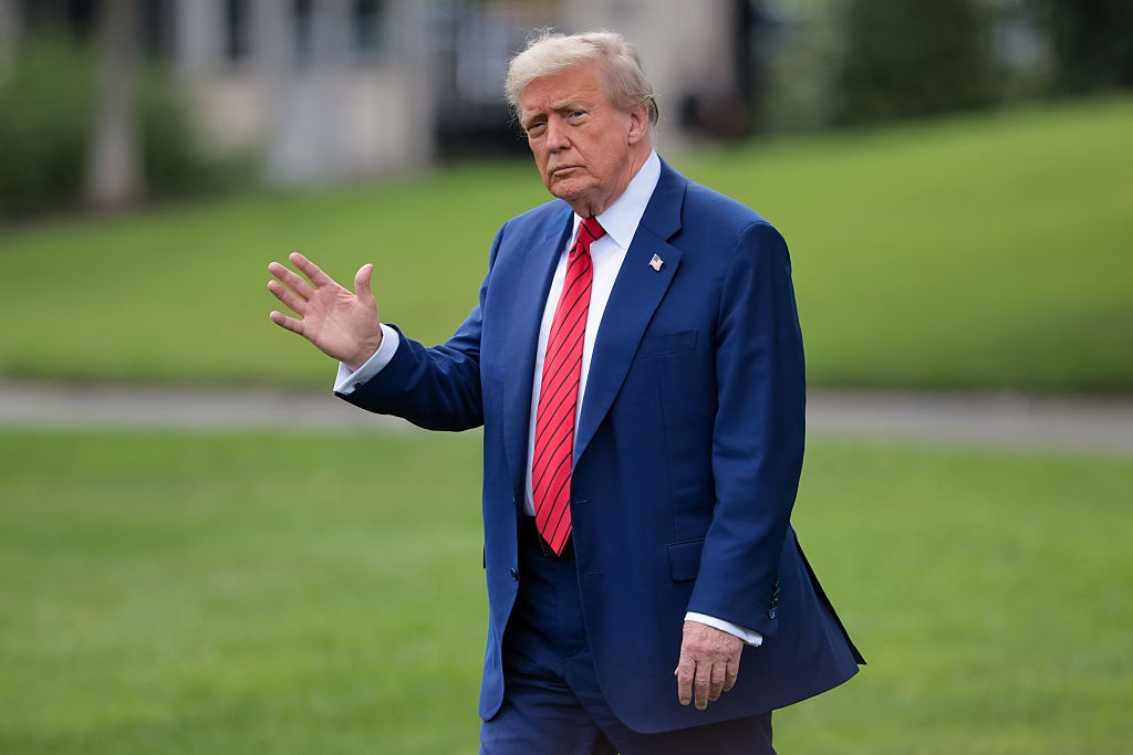 Новини світу - Трамп прибув у Гаагу на саміт НАТО