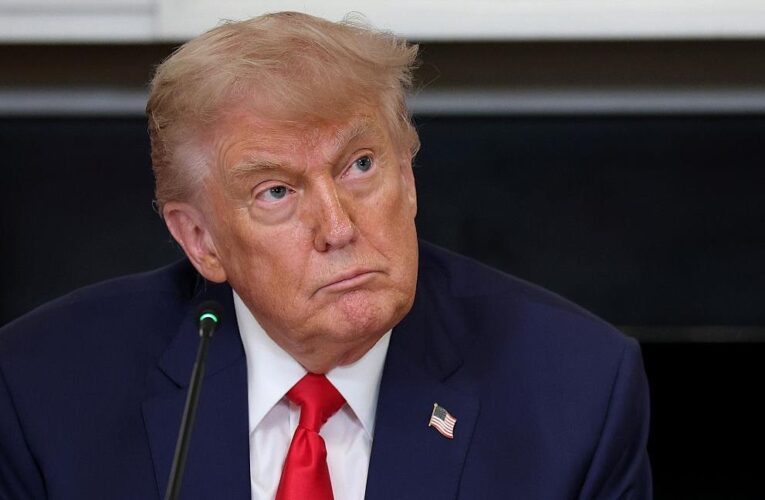 Трамп розповів, яку пораду дав Путіну