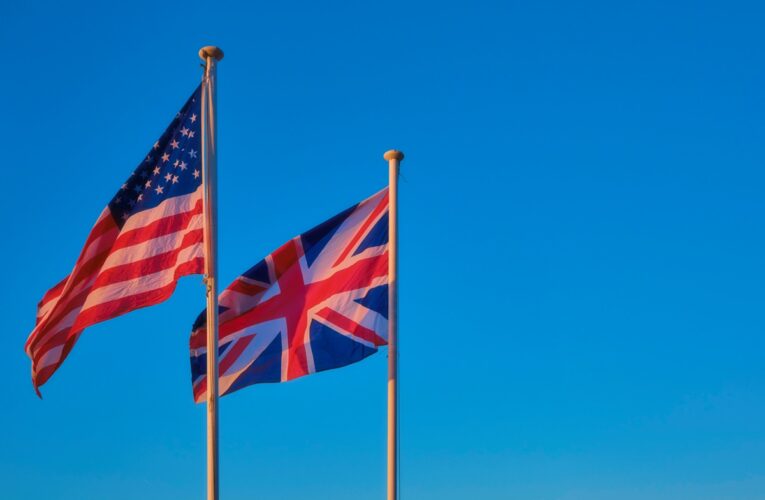 Трамп відтермінував нові мита для Британії