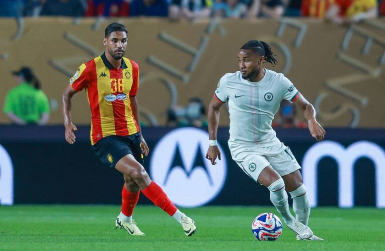 Тріумф Челсі та дебют Смолякова: англійці громлять Туніс на КЧС