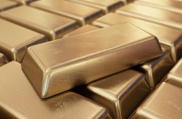 Центробанки скуповують золото рекордними темпами