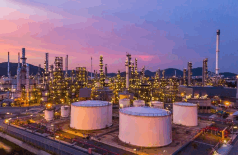 Ціни на нафту підскочили на тлі атаки Ізраїлю на Іран