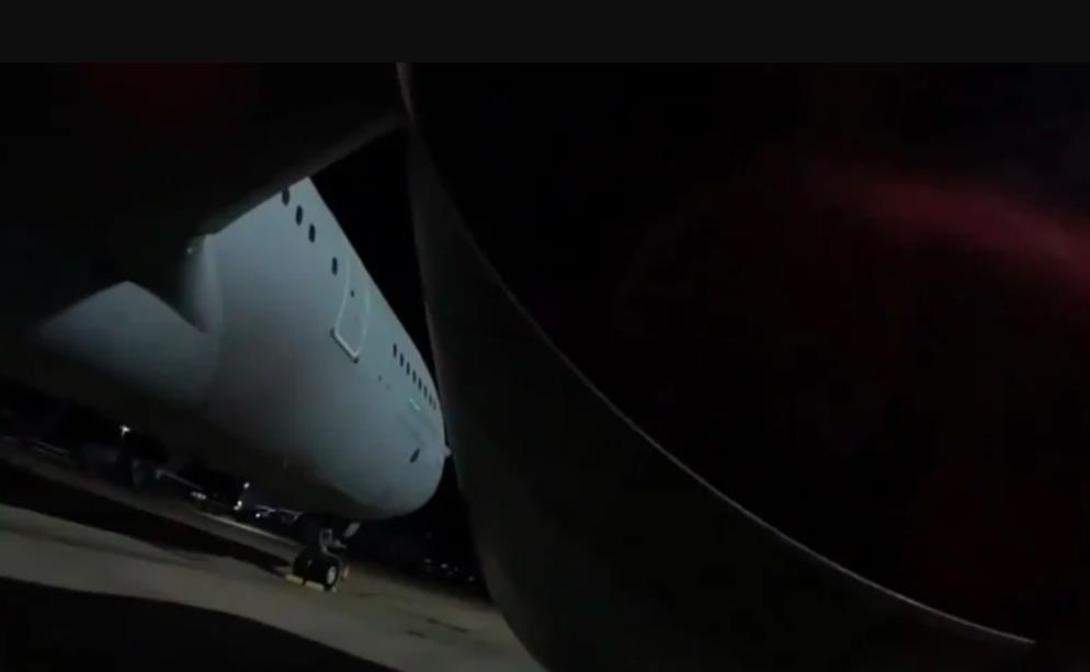 Новини світу - У Британії пропалестинські активісти пошкодили два військові літаки