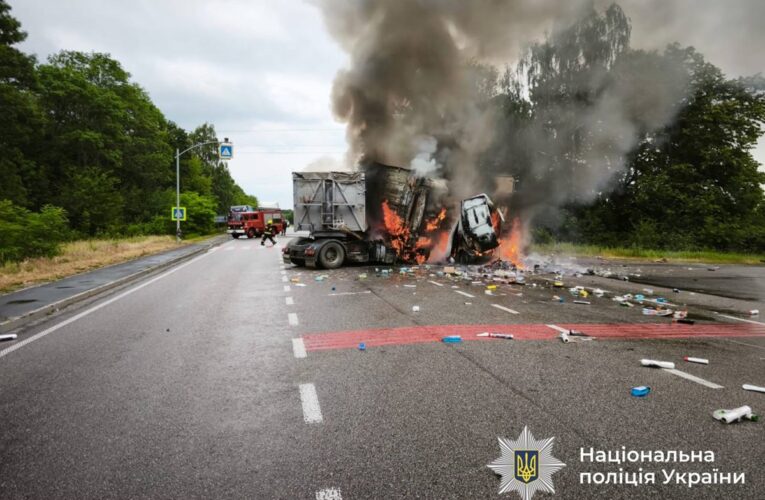 У ДТП на Вінниччині загинули двоє осіб