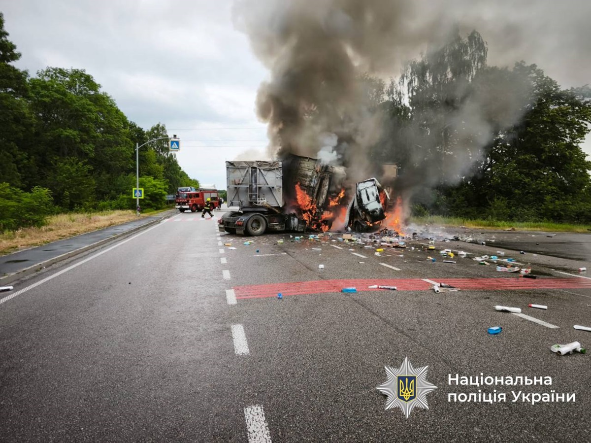 Новини України - У ДТП на Вінниччині загинули двоє осіб