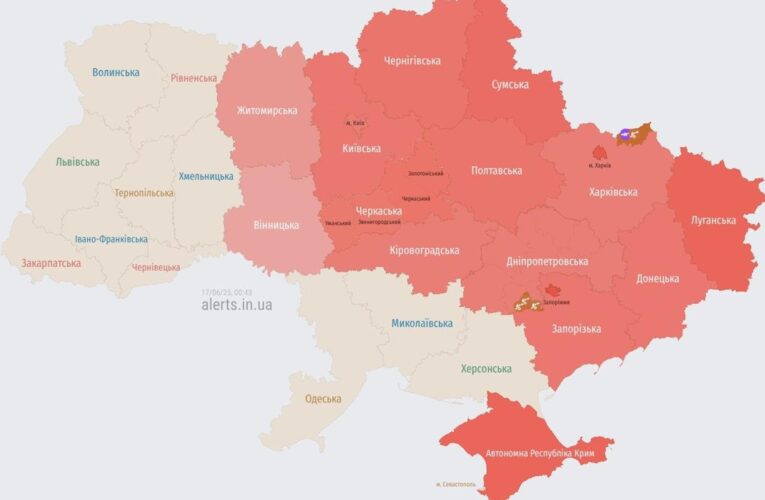 У Києві пролунали вибухи, є постраждалі