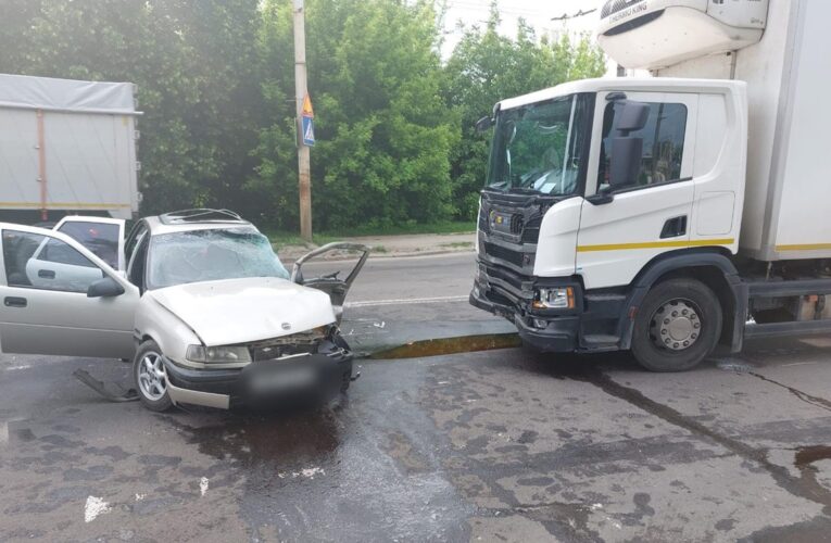 У Луцьку в ДТП загинуло подружжя, постраждали діти