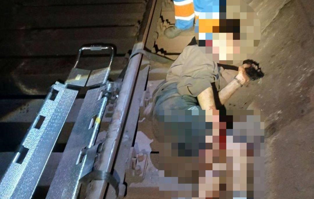 Новини Києва - У метро Києва серйозно травмувався зачепер