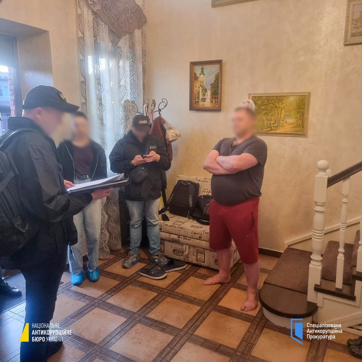 Новини України - У Мінрегіоні викрили корупційну схему за участю топпосадовців