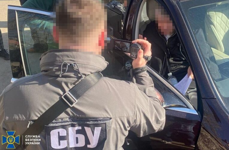 У міськраді Одеси вкрали гроші на поховання воїнів