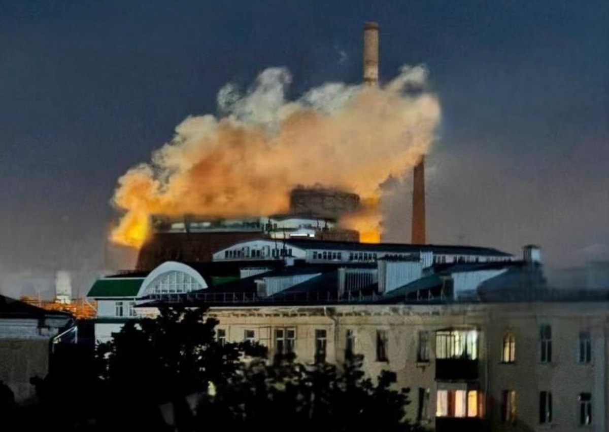 Новини світу - У Росії палає хімзавод – соцмережі