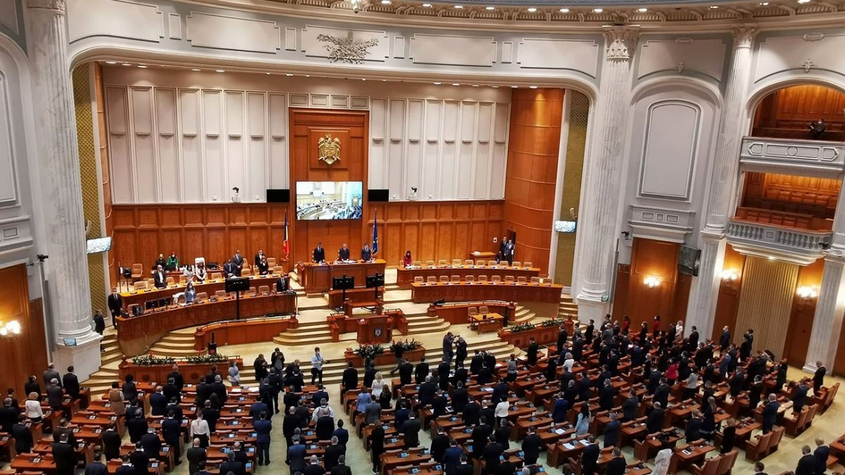 Новини світу - У Румунії перенесли День перемоги у Другій світовій на 8 травня