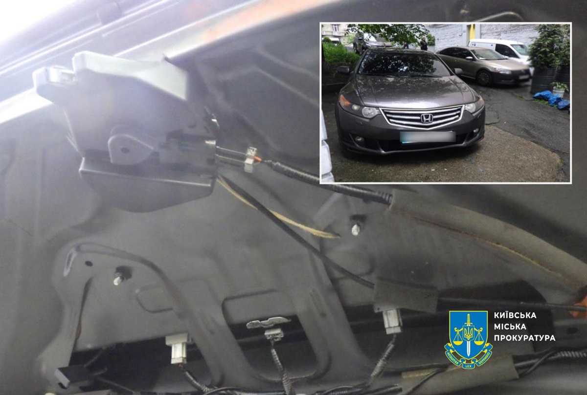 Новини Києва - У центрі Києва з авто викрали 15 млн гривень