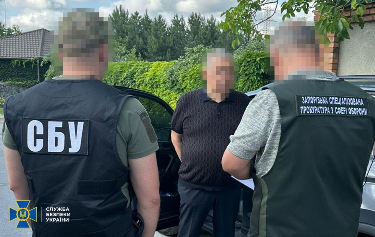 Новини України - У Запоріжжі викрили схему для тисяч ухилянтів