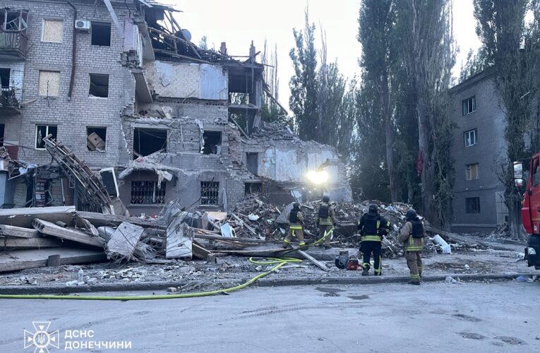 Удар по будинку в Краматорську: число жертв росте