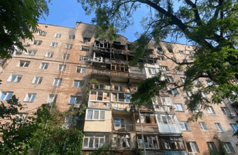 Удар по Харкову: серед постраждалих – двоє поліцейських