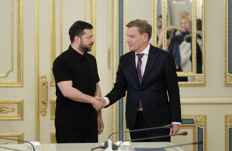 В Україні працюють три німецькі компанії ОПК – Зеленський