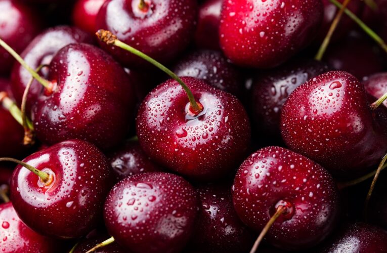 В Україні знижуються ціни на черешню