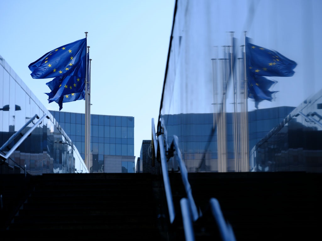 Новини світу - В ЄС домовилися щодо програми фінансування оборони