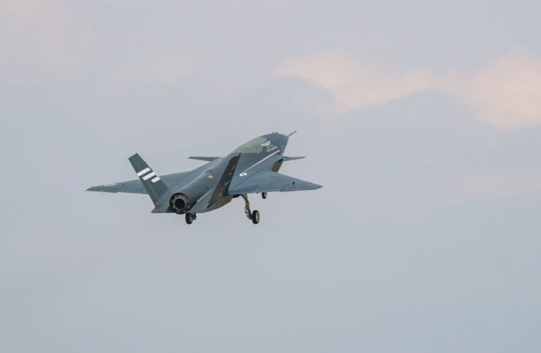 Вaykar протестував безпілотний винищувач Кızılelma